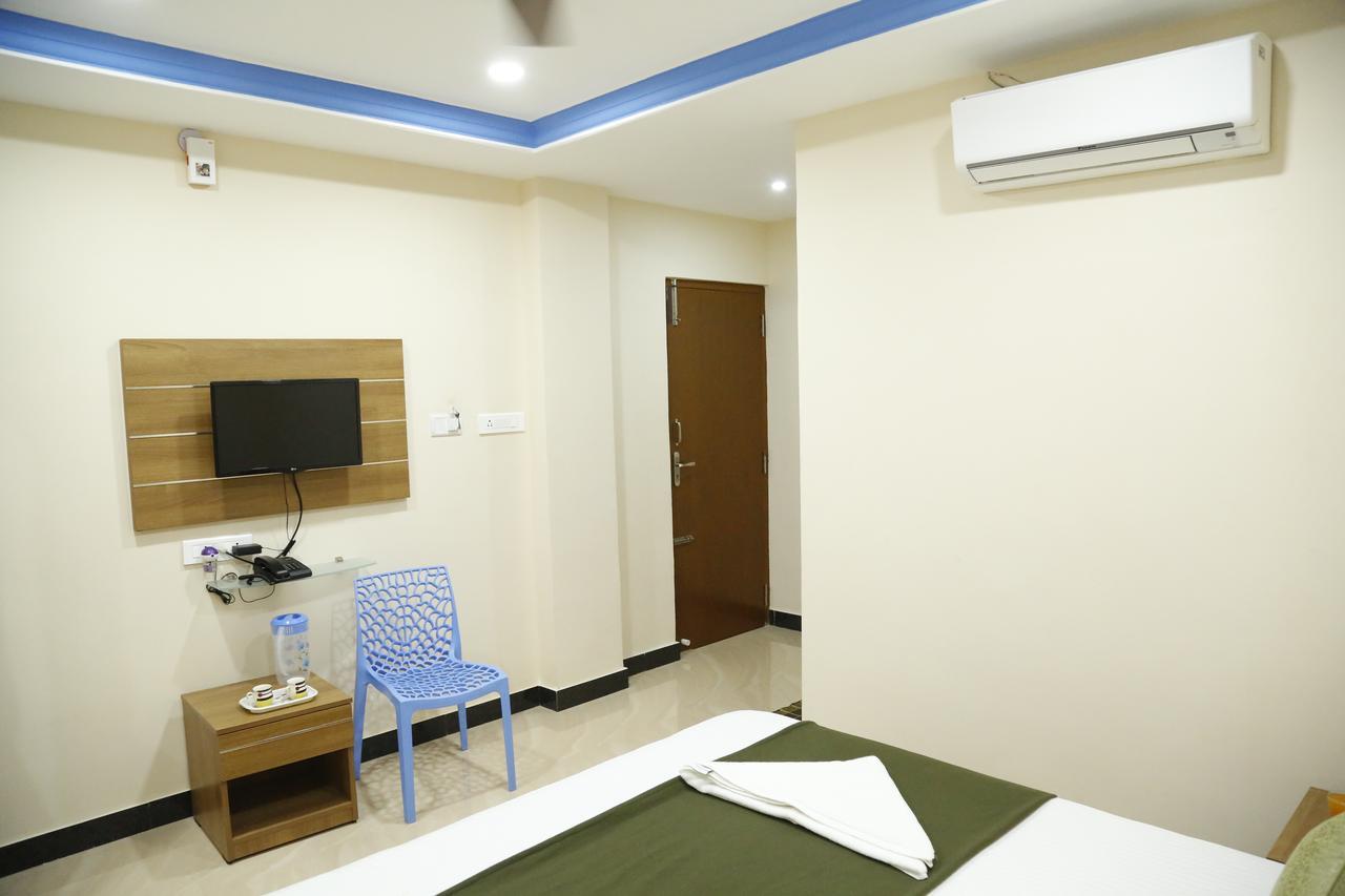 Hotel New Amirtham Inn Palni Exterior foto